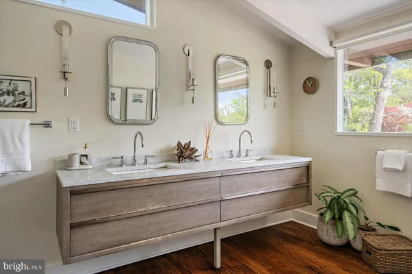 $1,550,000 | 1924 Thomas Drive, Annapolis, MD 21409