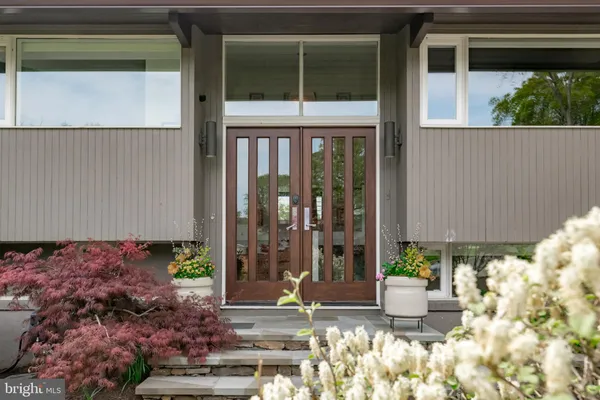 $1,550,000 | 1924 Thomas Drive, Annapolis, MD 21409