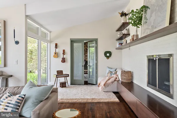 $1,550,000 | 1924 Thomas Drive, Annapolis, MD 21409