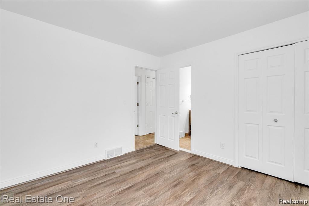 50500 Card Road Macomb, MI 48044 - Photo 21 of 26