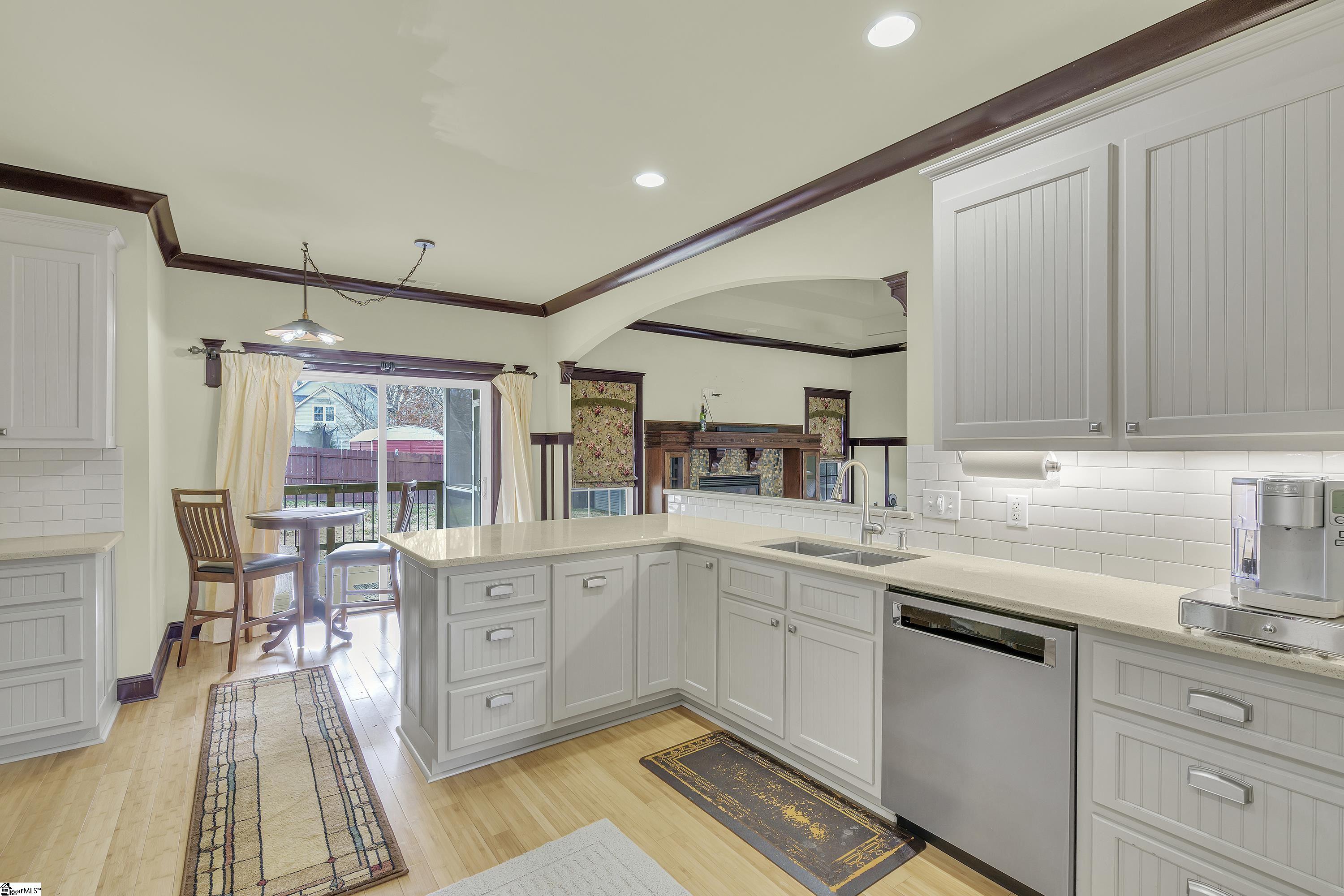 533 Davenport Road Simpsonville, SC 29680 - Photo 6 of 23 Gallery Image 6