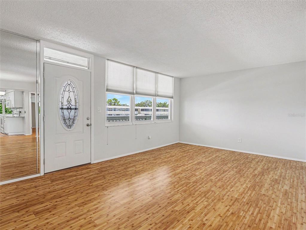 4890 Bay Street Northeast, Unit 324 St. Petersburg, FL 33703 - Photo 6 of 33