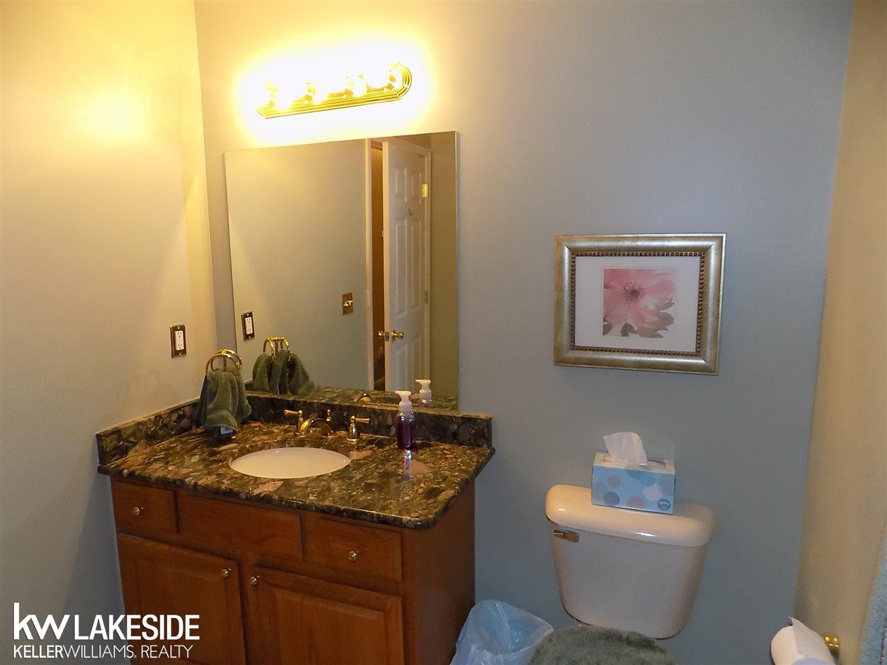 1900 Flagstone Circle Rochester, MI 48307 - Photo 16 of 21