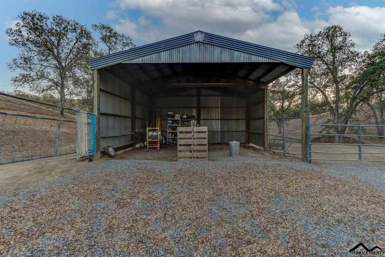 13325 Rd Runner Loop Red Bluff, CA 96080 - Photo 13 of 47
