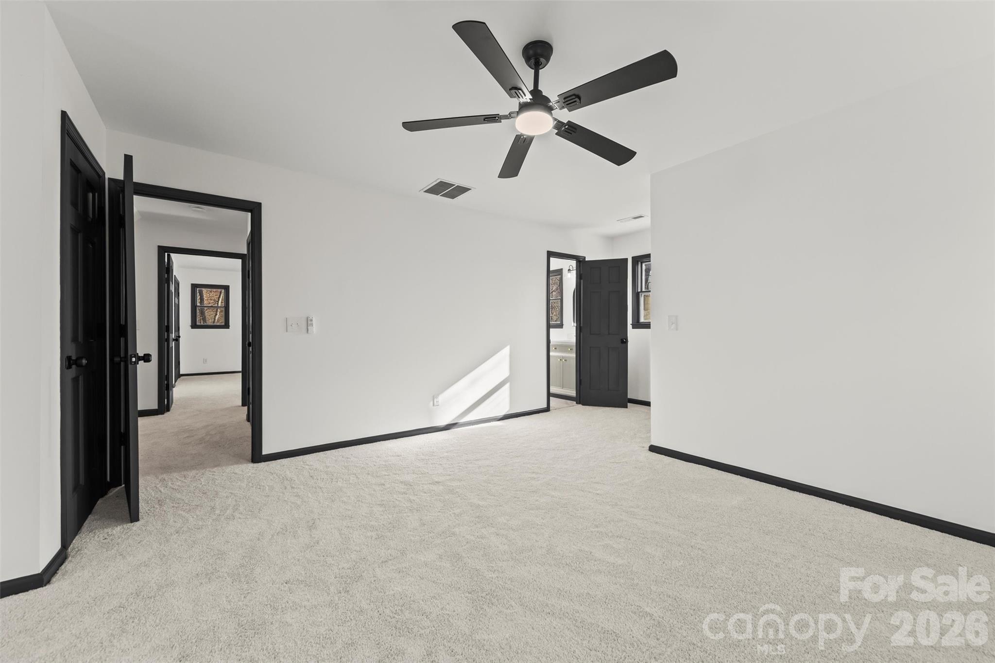 8 Indian Ridge Road Asheville, NC 28803 - Photo 30 of 45 Gallery Image 30