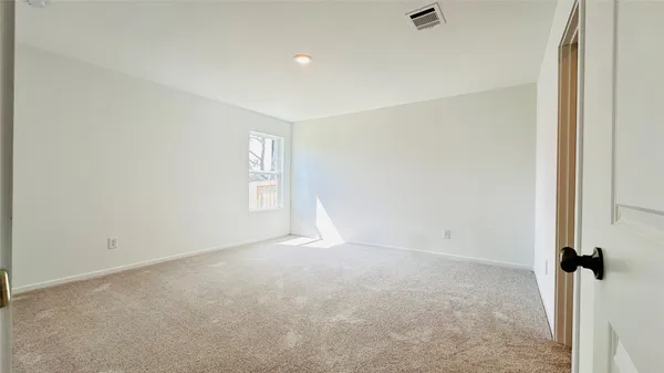 $1,800 | 113 Lisa Marie Drive, Angleton, TX 77515