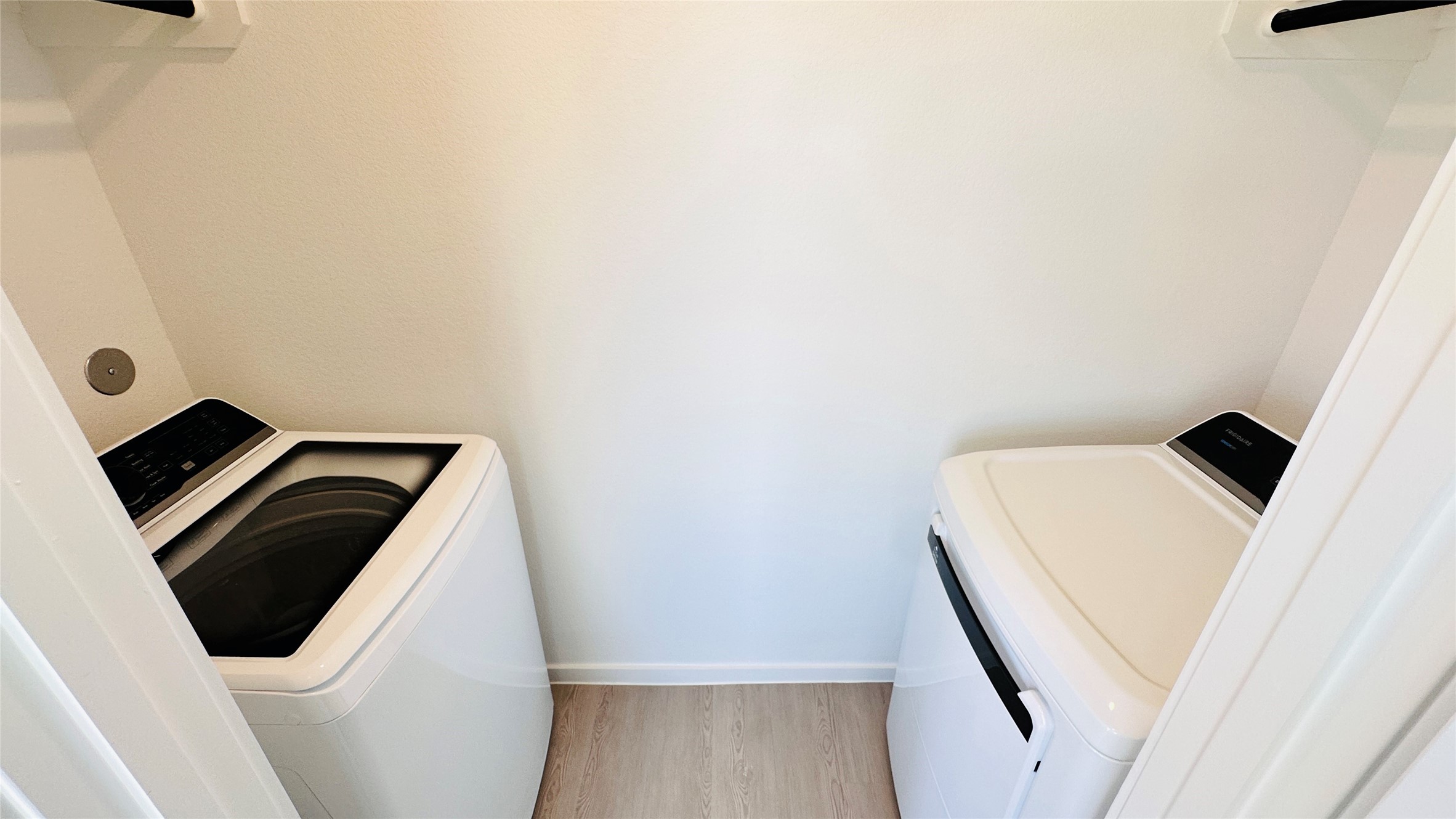 113 Lisa Marie Drive Angleton, TX 77515 - Photo 26 of 28