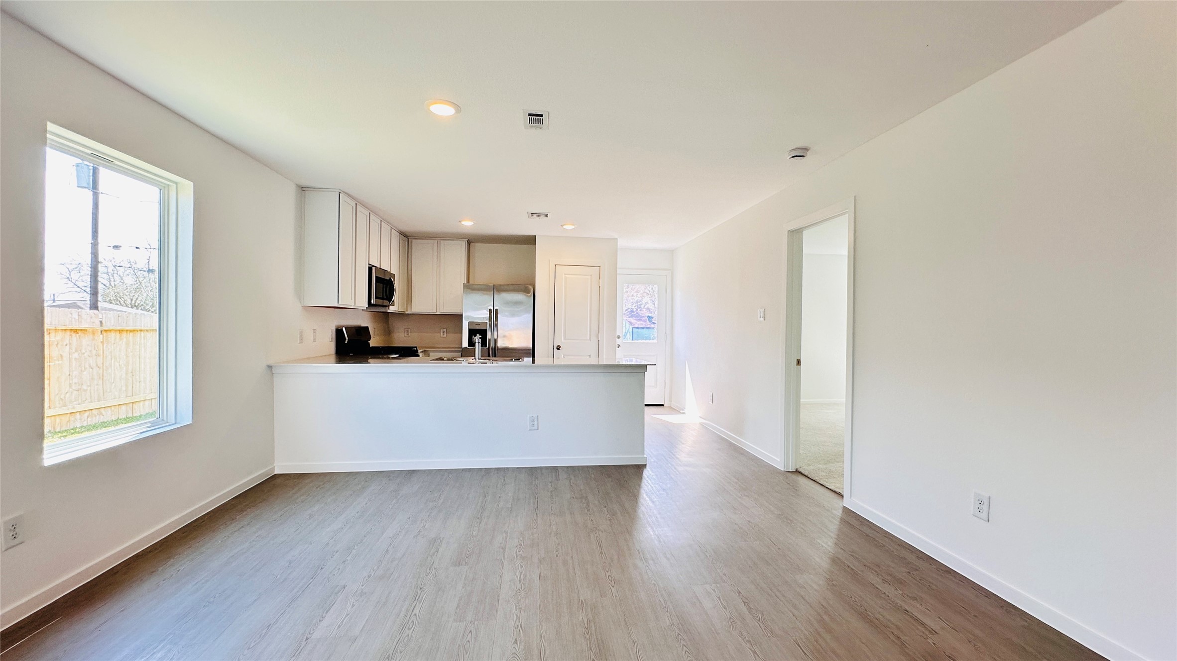 113 Lisa Marie Drive Angleton, TX 77515 - Photo 8 of 28