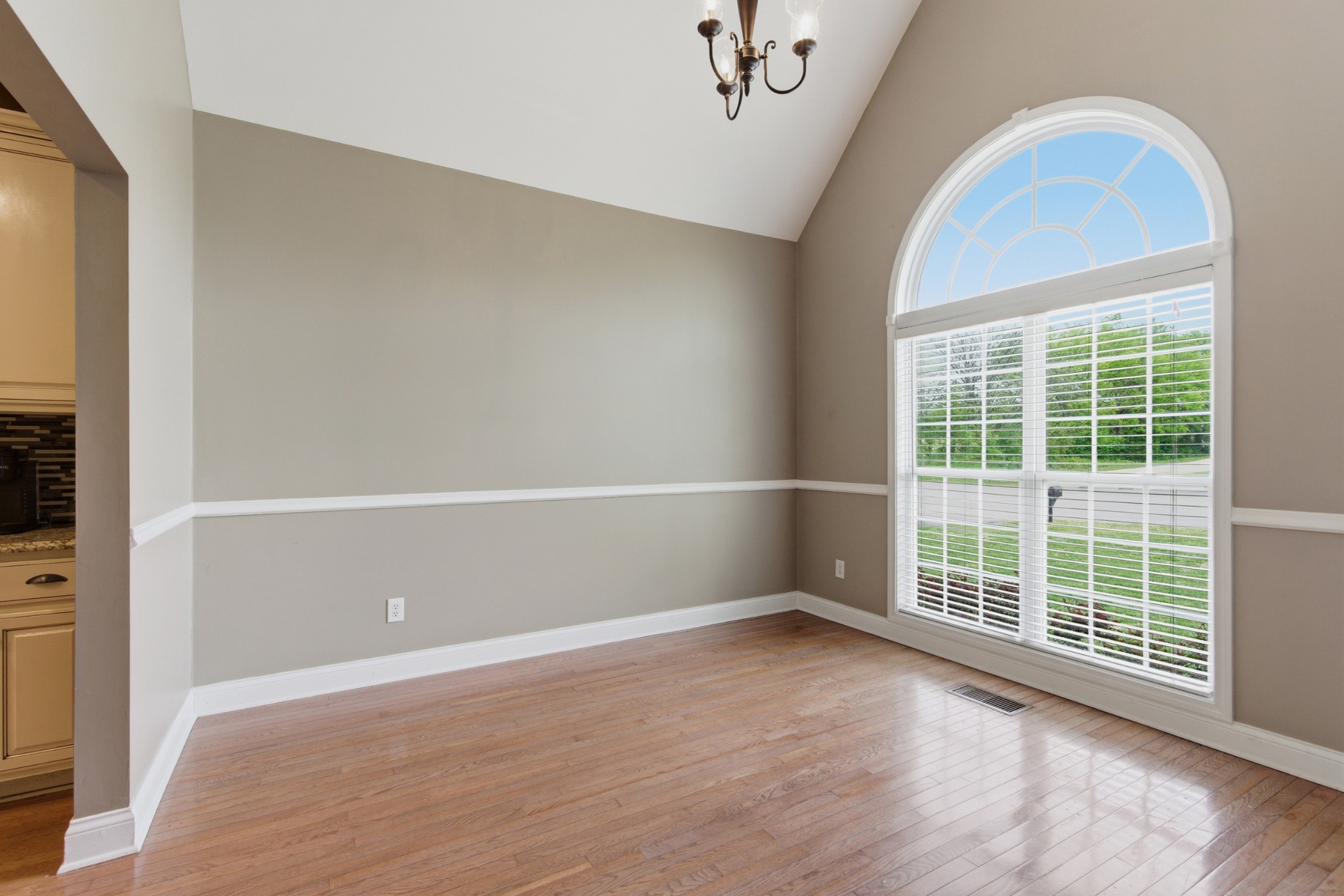1013 Weiss Road Cottontown, TN 37048 - Photo 14 of 41