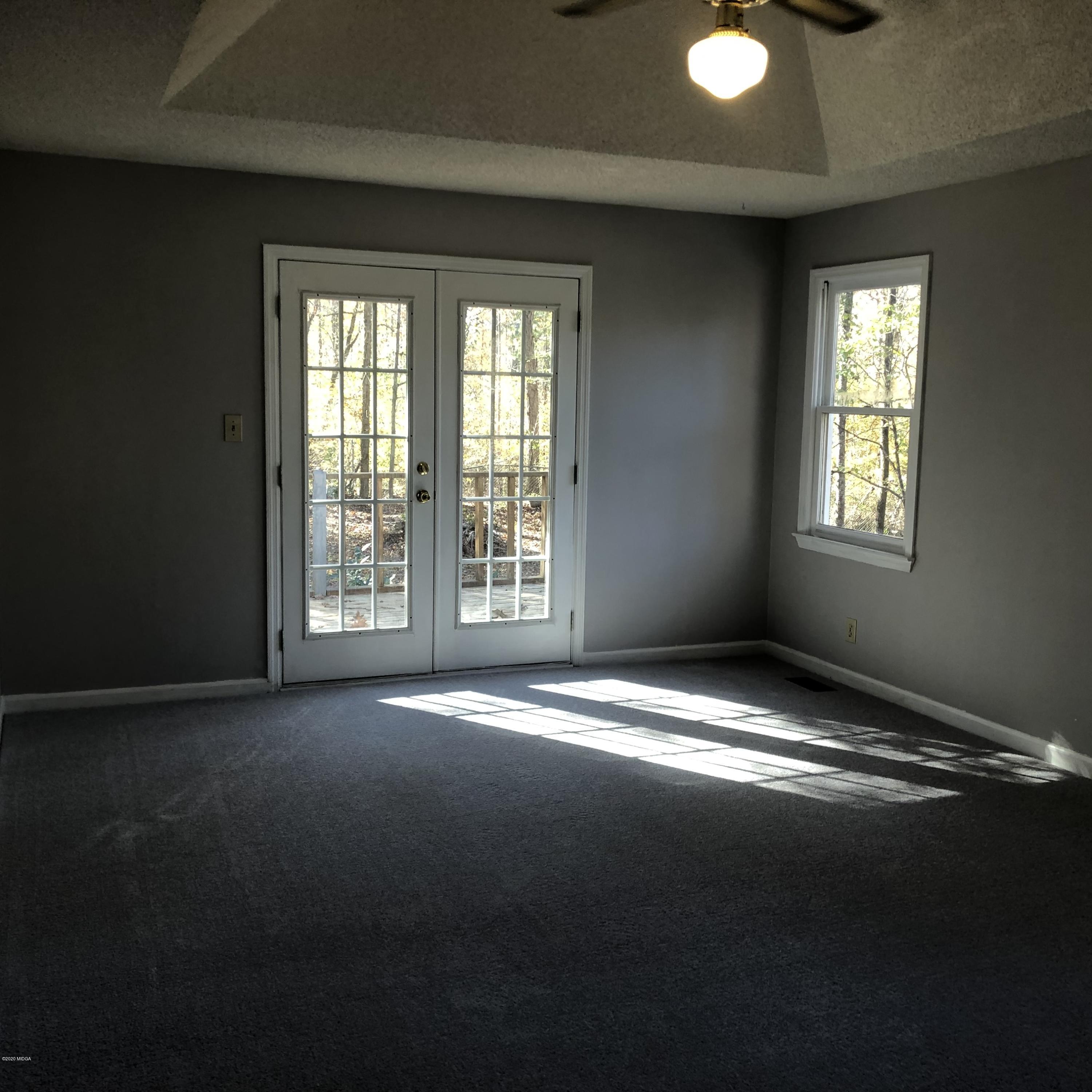 6138 Peake Road Macon, GA 31220 - Photo 14 of 27 IMG-5509