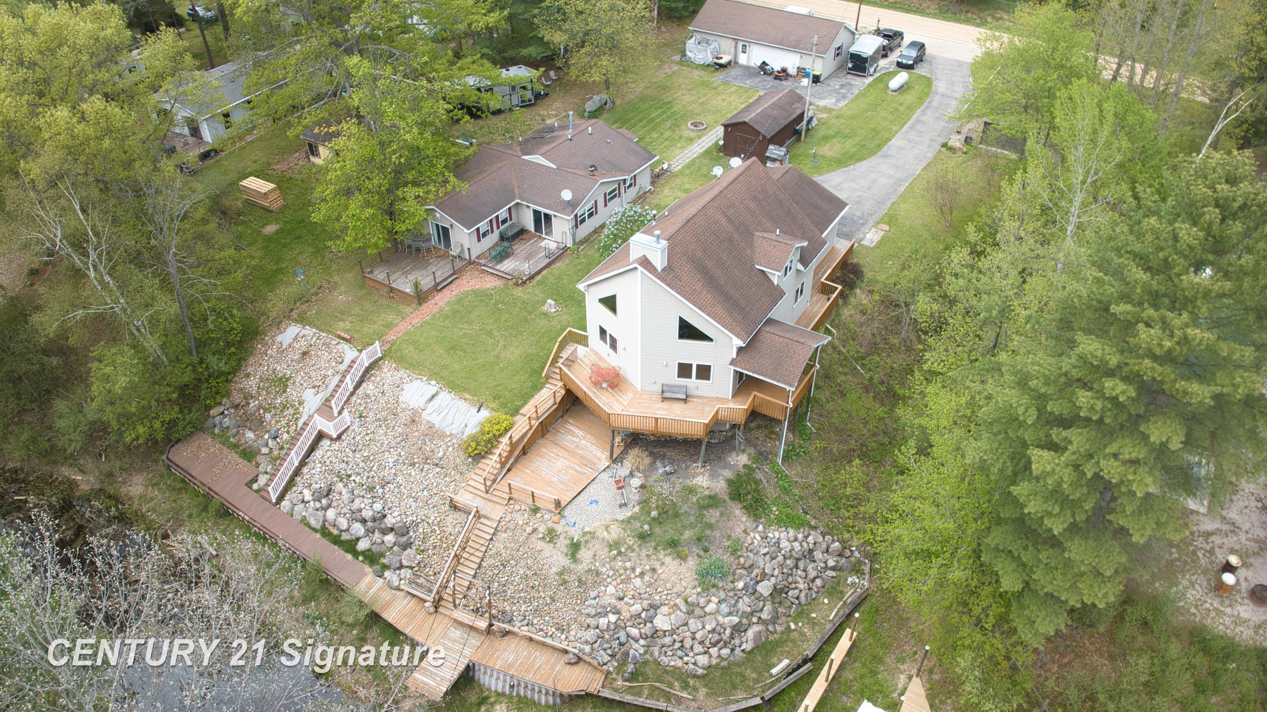 1724 Middle Point Drive Alger, MI 48610 - Photo 40 of 53