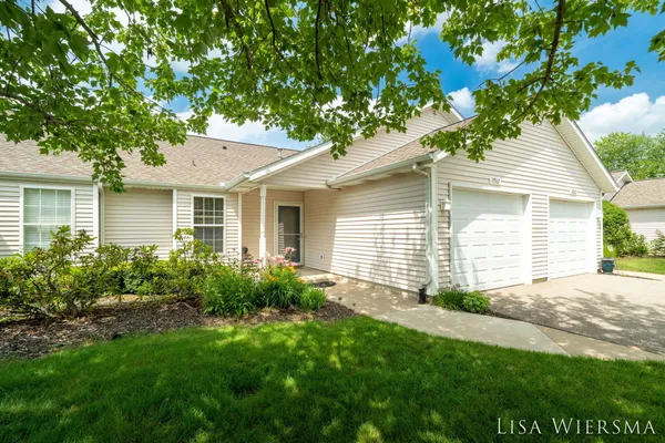 $259,000 | 11967 Willow Wood Lane South, Holland, MI 49424