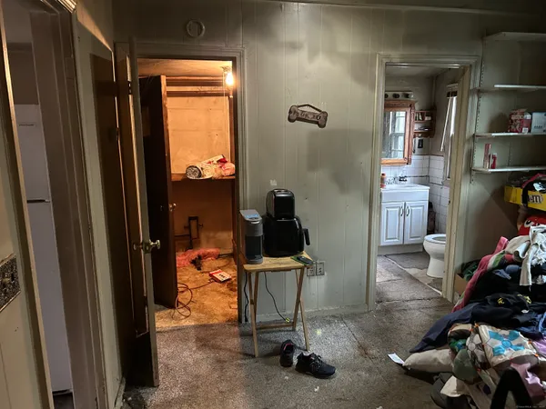 $299,900 | 5 Shepaug Road, Newtown, CT 06482