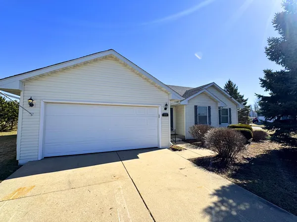 $369,900 | 141 Betzer Road, Delavan, WI 53115