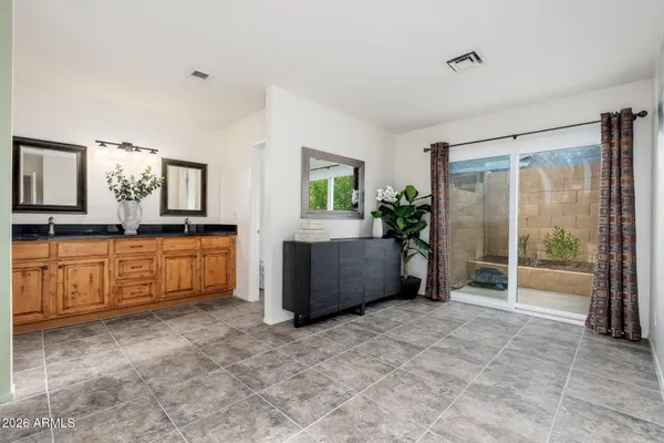 $724,900 | 2346 East Mescal Street, Phoenix, AZ 85028