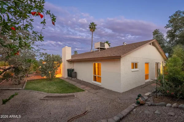 $724,900 | 2346 East Mescal Street, Phoenix, AZ 85028