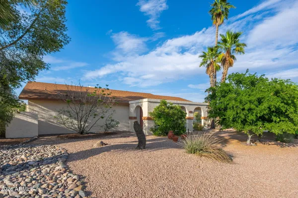 $724,900 | 2346 East Mescal Street, Phoenix, AZ 85028