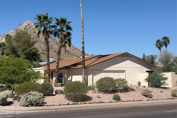 $724,900 | 2346 East Mescal Street, Phoenix, AZ 85028