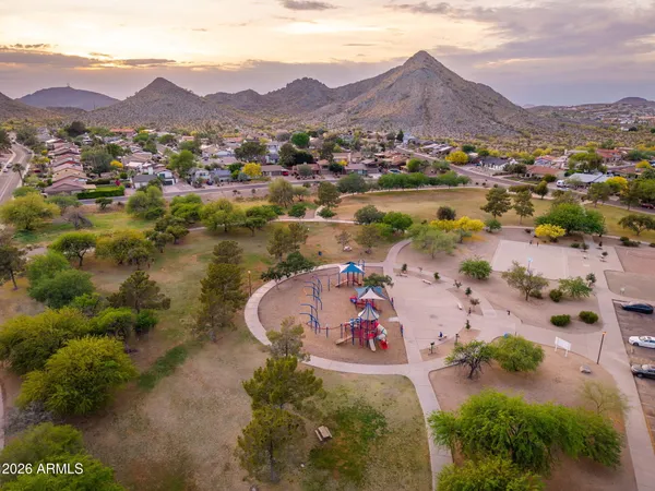 $724,900 | 2346 East Mescal Street, Phoenix, AZ 85028