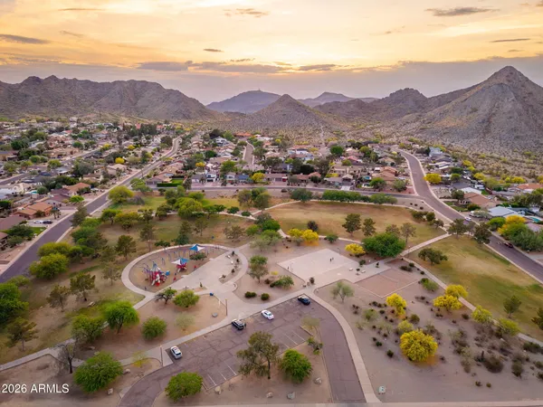 $724,900 | 2346 East Mescal Street, Phoenix, AZ 85028