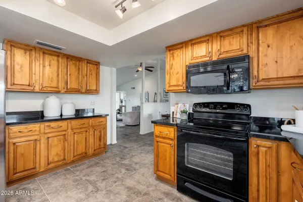 $724,900 | 2346 East Mescal Street, Phoenix, AZ 85028