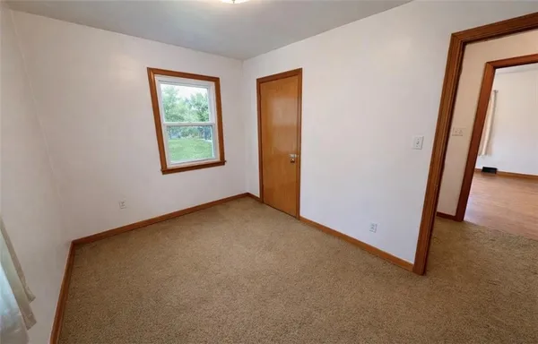 $174,500 | 309 Emerson Street, Vandergrift, PA 15690