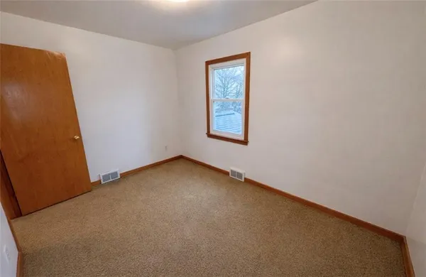 $174,500 | 309 Emerson Street, Vandergrift, PA 15690