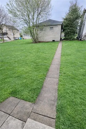 $174,500 | 309 Emerson Street, Vandergrift, PA 15690