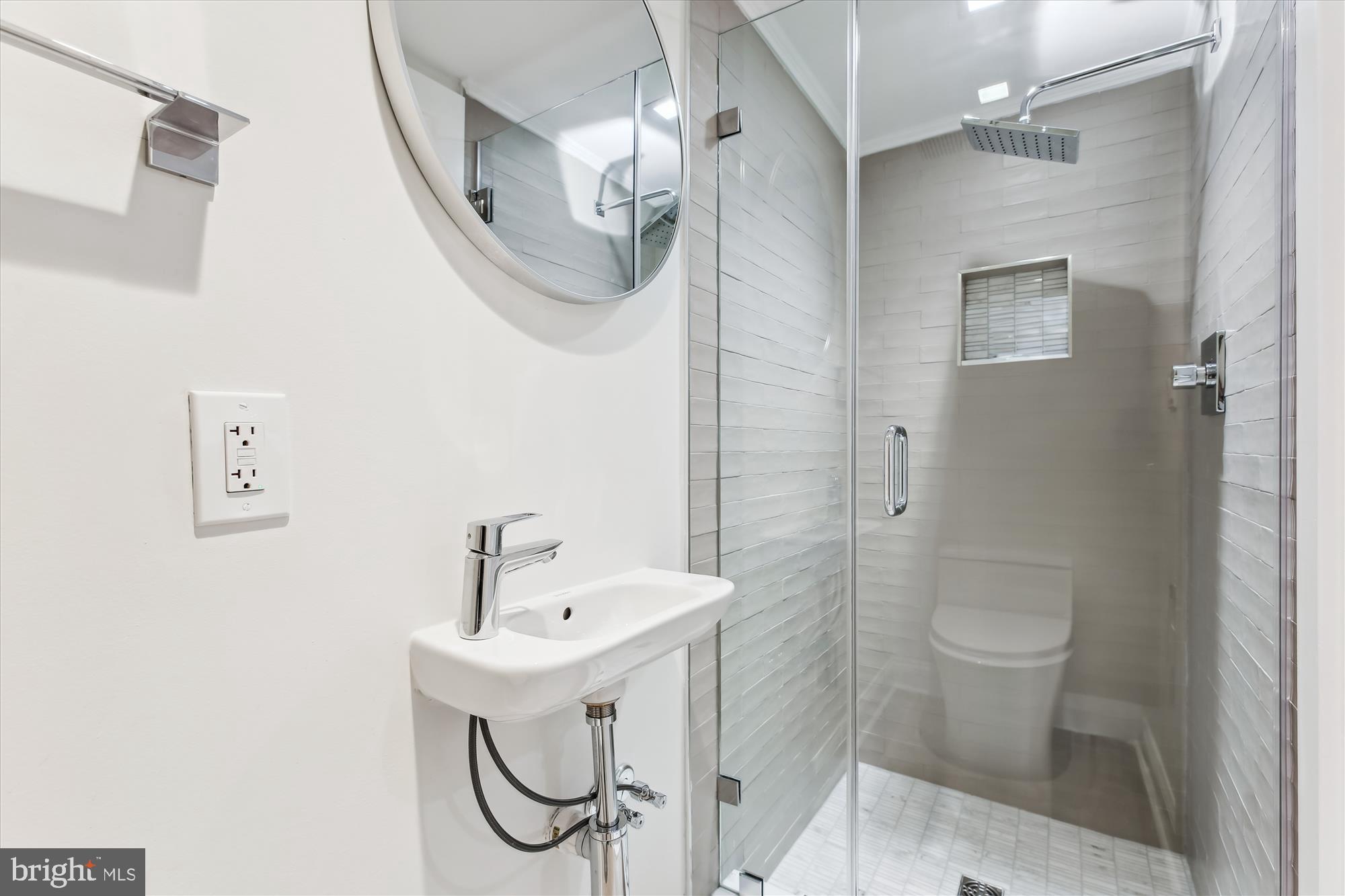 1317 Gallatin Street Northwest Washington, DC 20011 - Photo 22 of 50