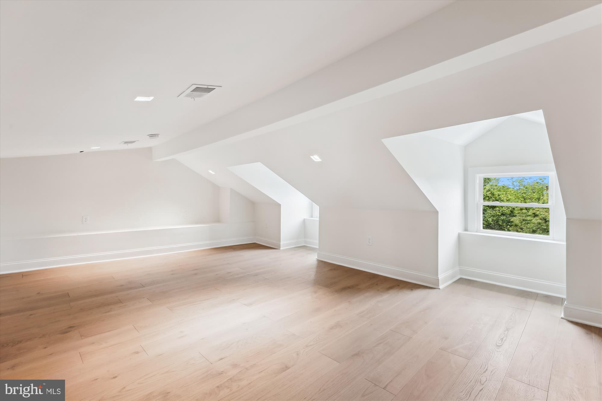 1317 Gallatin Street Northwest Washington, DC 20011 - Photo 29 of 50