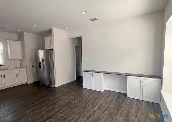 $1,695 | 1228 Esplanade Parkway, San Marcos, TX 78666