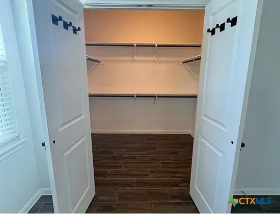 a view of walk in closet