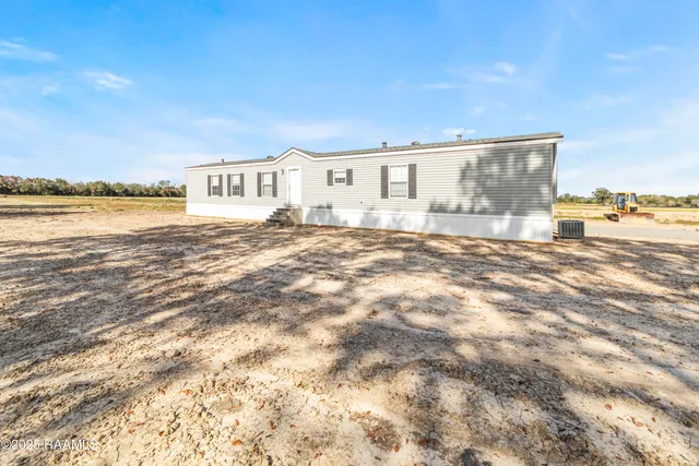 $130,000 | 561 Airline Road, Opelousas, LA 70570