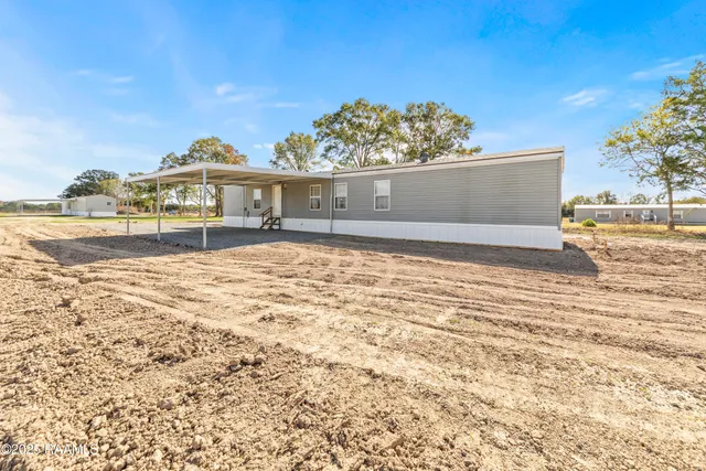 $130,000 | 561 Airline Road, Opelousas, LA 70570