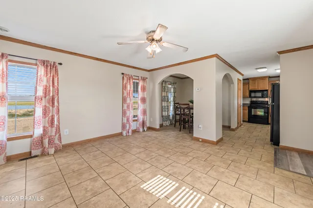 $130,000 | 561 Airline Road, Opelousas, LA 70570