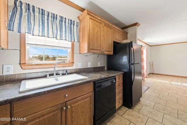 $130,000 | 561 Airline Road, Opelousas, LA 70570