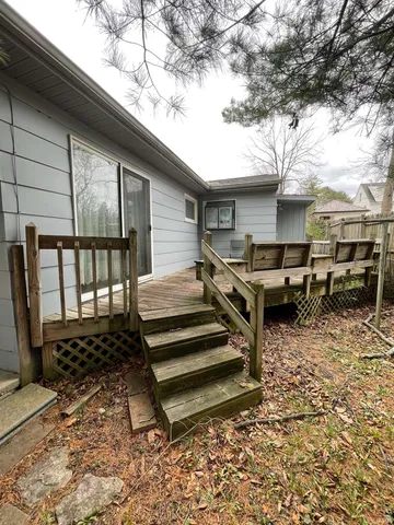 $1,500 | 1904 East Maxwell Lane, Bloomington, IN 47401