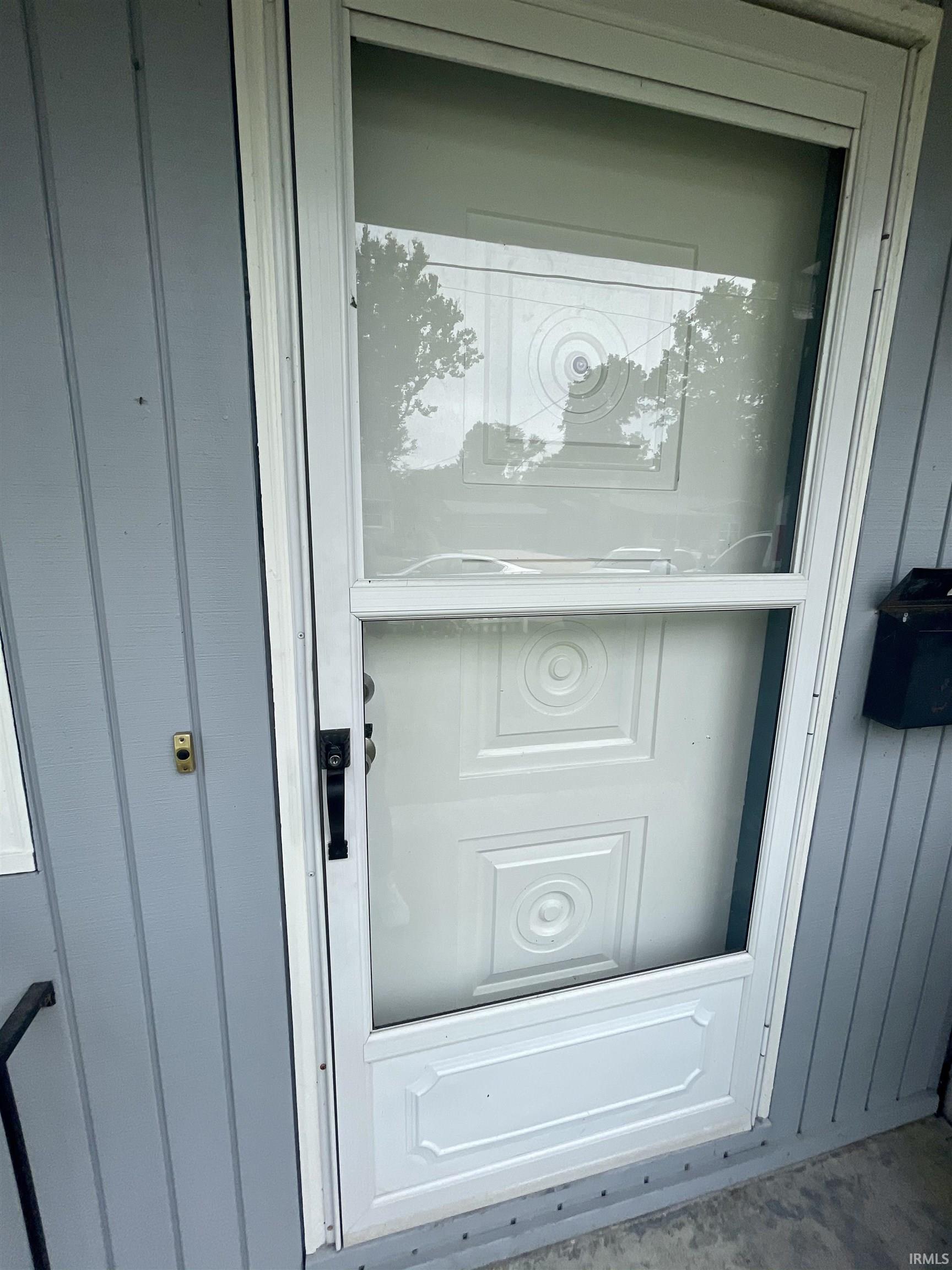 1904 East Maxwell Lane Bloomington, IN 47401 - Photo 2 of 14