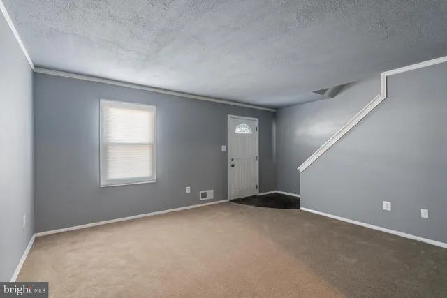 $2,300 | 9716 Bragg Lane, Manassas, VA 20110