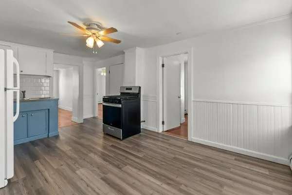 $2,100 | 30 Catherine Street, Unit 3, Bristol, RI 02809
