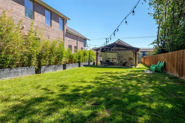 a view of outdoor space yard and patio
