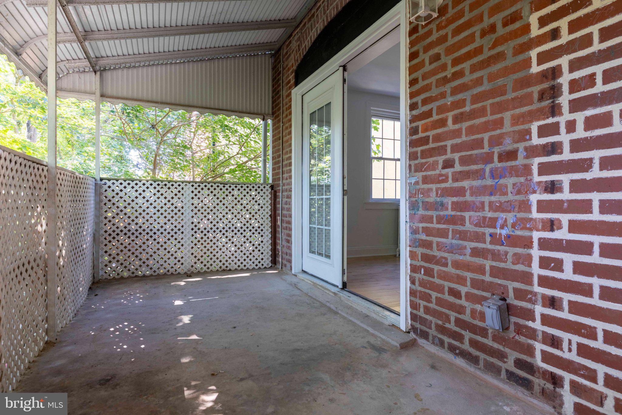 723 Humphreys Road Ardmore, PA 19003 - Photo 14 of 27 Balcony off kitchen