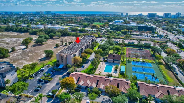 $2,400 | 5260 Northwest 2nd Avenue, Unit 307, Boca Raton, FL 33487