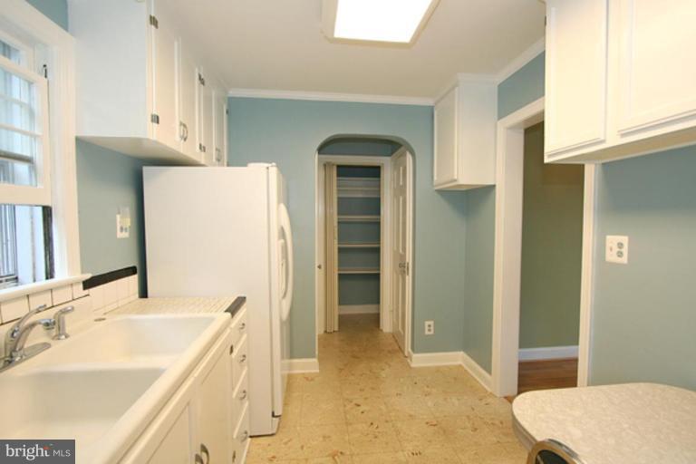 7805 Boston Avenue Silver Spring, MD 20910 - Photo 14 of 22 Kitchen #2
