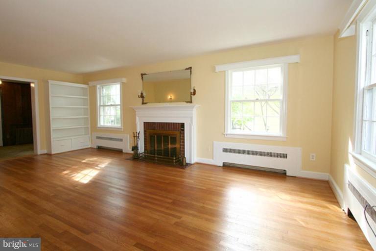 7805 Boston Avenue Silver Spring, MD 20910 - Photo 17 of 22 Living Room #2