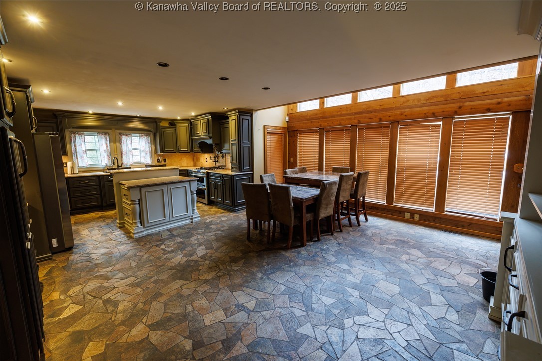 215 Myrtle Webb Road Chapmanville, WV 25508 - Photo 47 of 49 Gallery Image 47