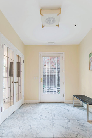 1801 North Mohawk Street, Unit B Chicago, IL 60614 - Photo 2 of 23