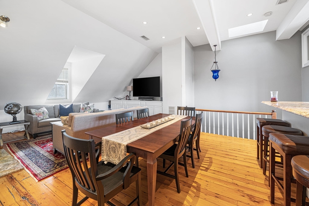 59 Rutland Street, Unit 3 Boston, MA 02118 - Photo 8 of 25 Gallery Image 8