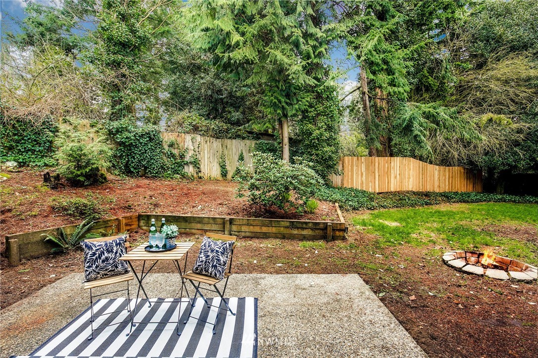24314 87th Place West Edmonds, WA 98026 - Photo 23 of 30