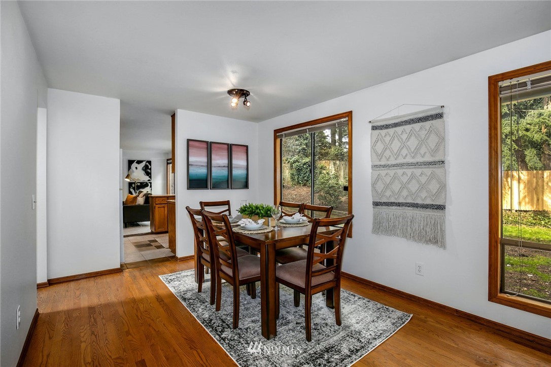 24314 87th Place West Edmonds, WA 98026 - Photo 7 of 30